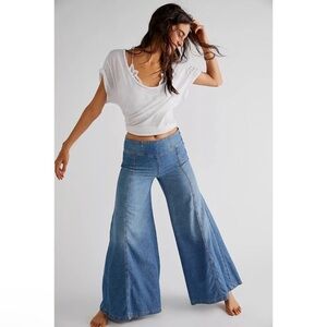 Free People we the free Juniper Wide Leg in Berry Blue Size 27